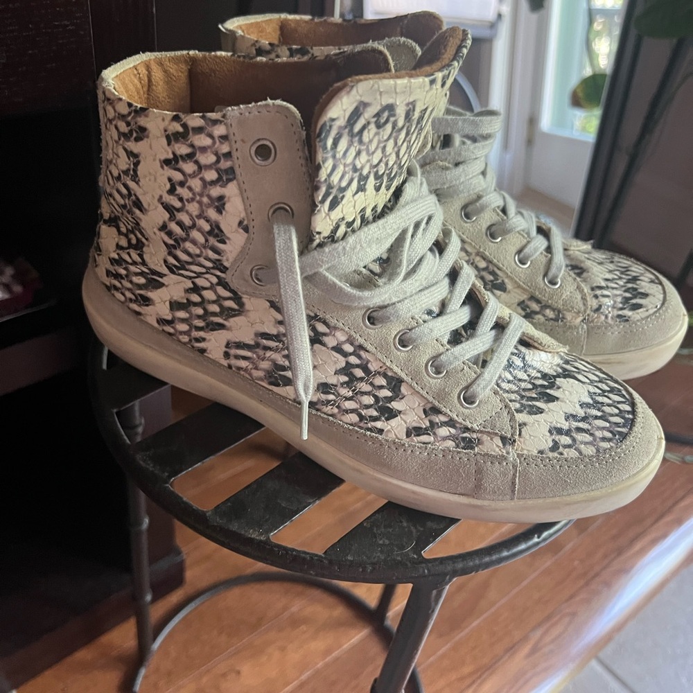 Kurt Geiger high top white and black print leather sneakers -